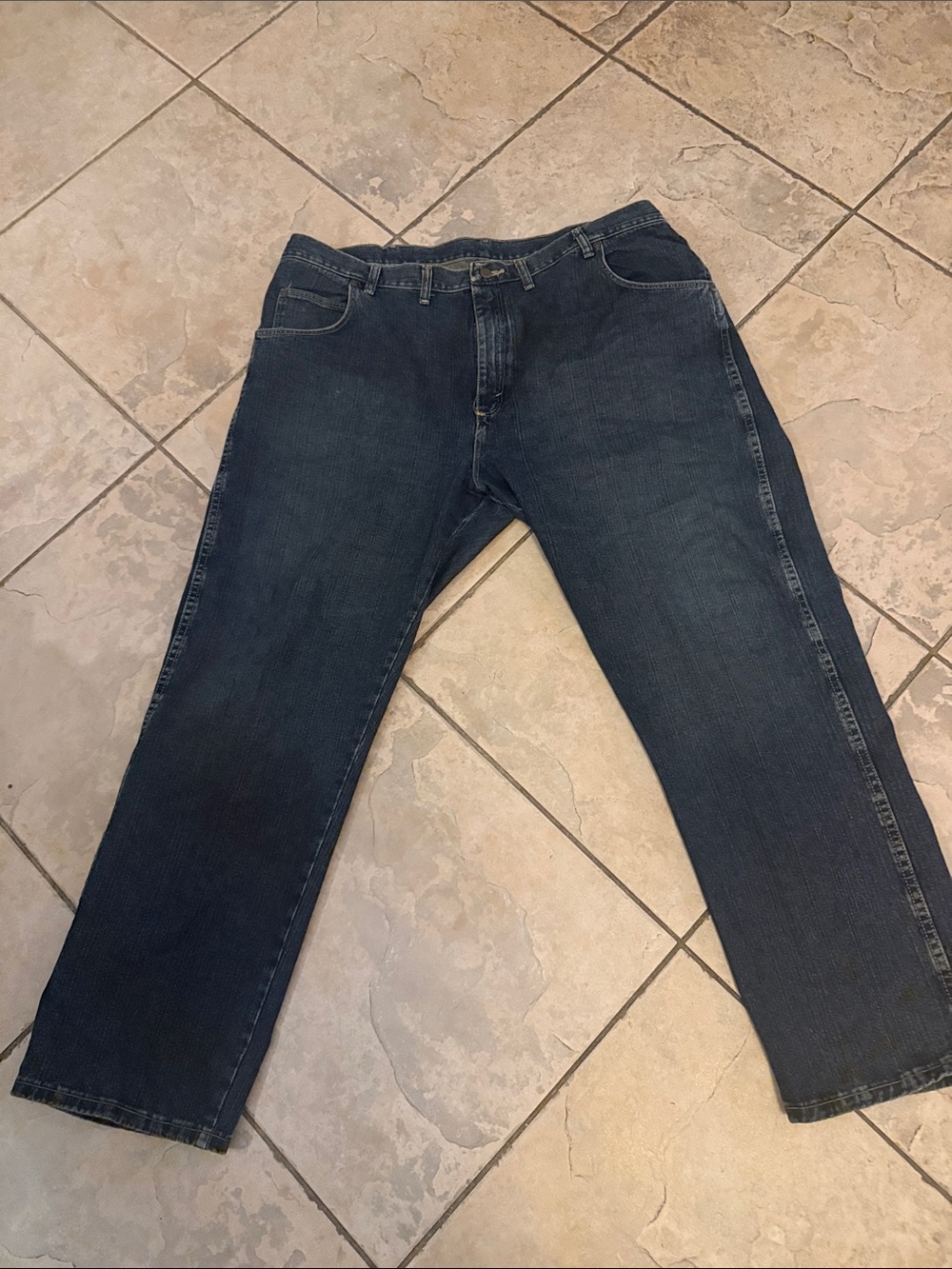 Wrangler Men's Navy Straight Jeans 46x32